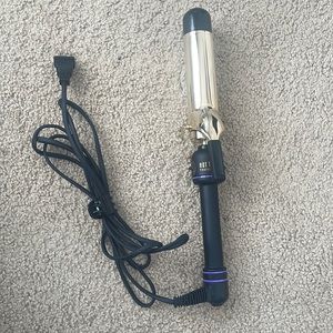 Hot Tools 1-1/2” Curling Iron